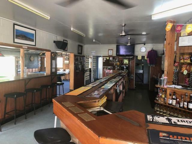 Chillagoe Cockatoo Hotel Motel Exterior foto